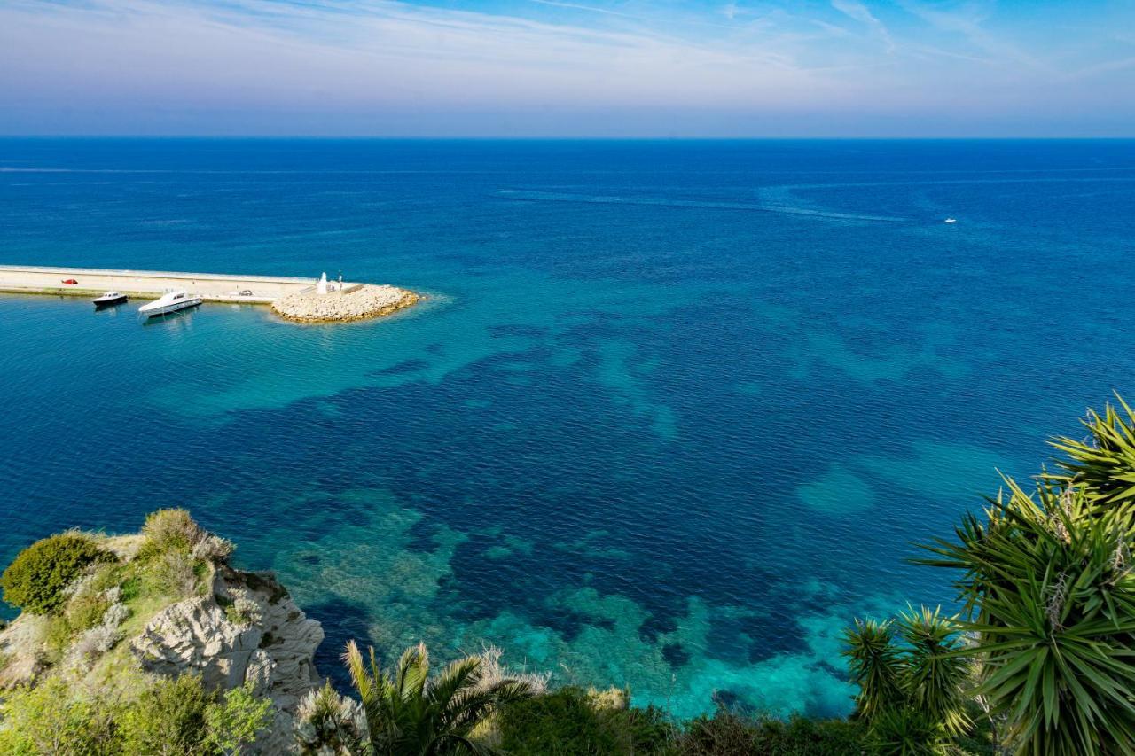 Borgo Dei Saraceni - Domus Indomita Bed and Breakfast Agropoli Eksteriør billede