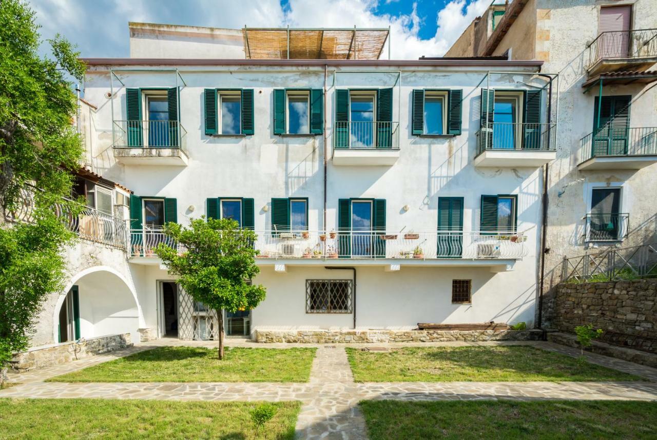 Borgo Dei Saraceni - Domus Indomita Bed and Breakfast Agropoli Eksteriør billede